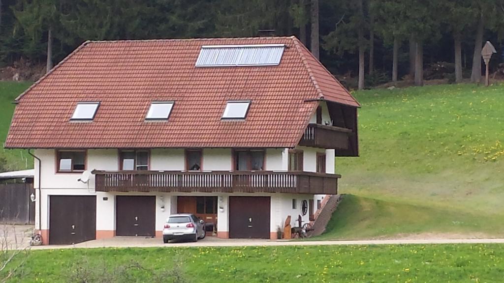 Ferienwohnung Ringwald Biederbach Exterior photo